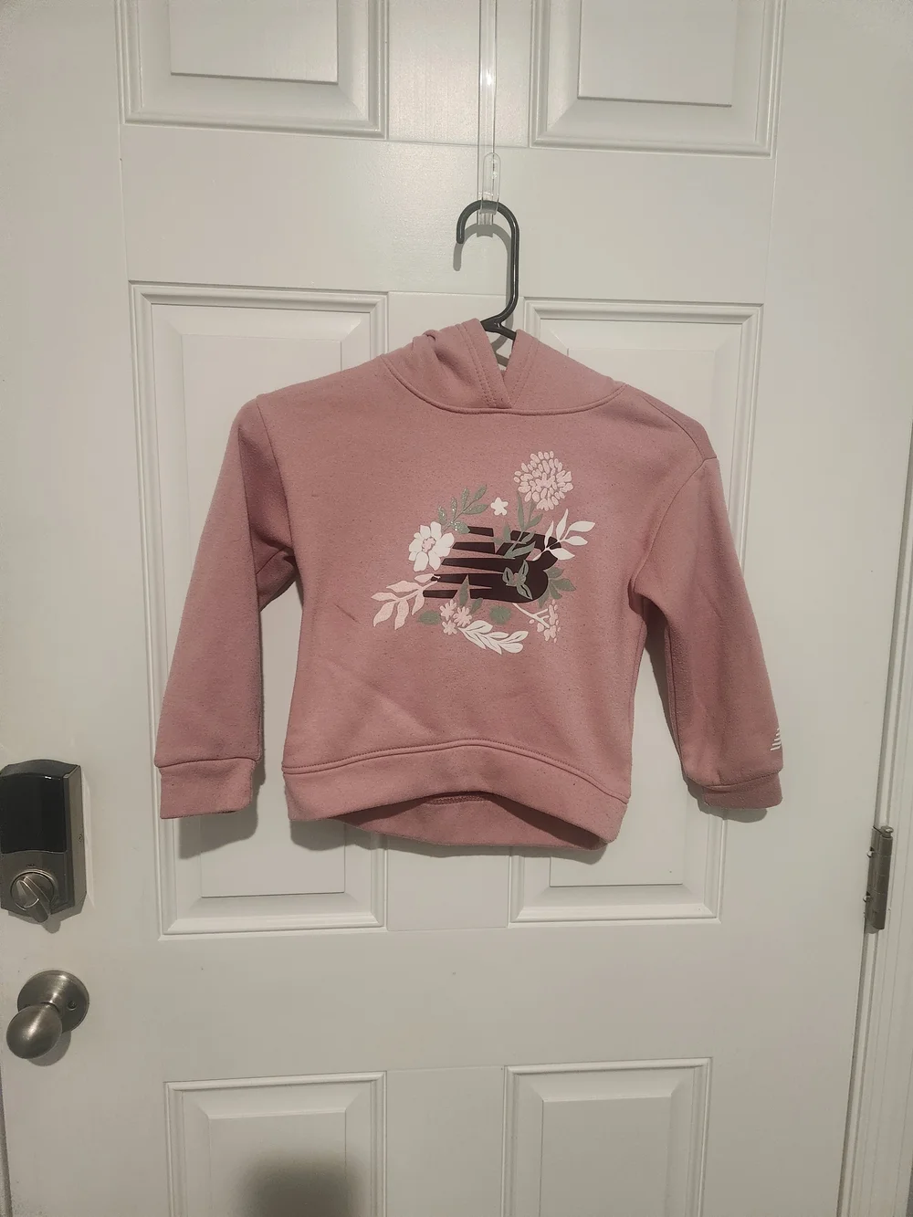 New Balance Girls Pink Fleece Pullover Hoodie Floral Logo Long Sleeve Size M